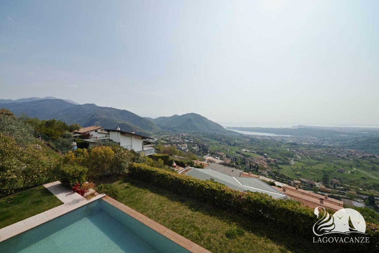 Villa Livia Luxury Roe Exteriér fotografie