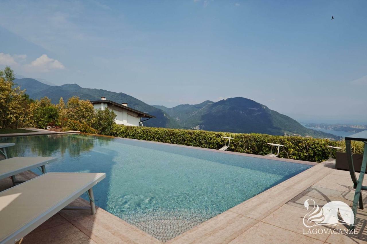 Villa Livia Luxury Roe Exteriér fotografie
